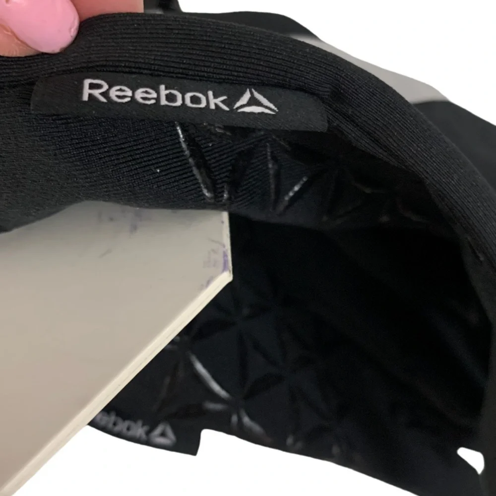 NWT Reebok Tech Touch Reflective Stripes Running Gloves Black One Size Fits Most